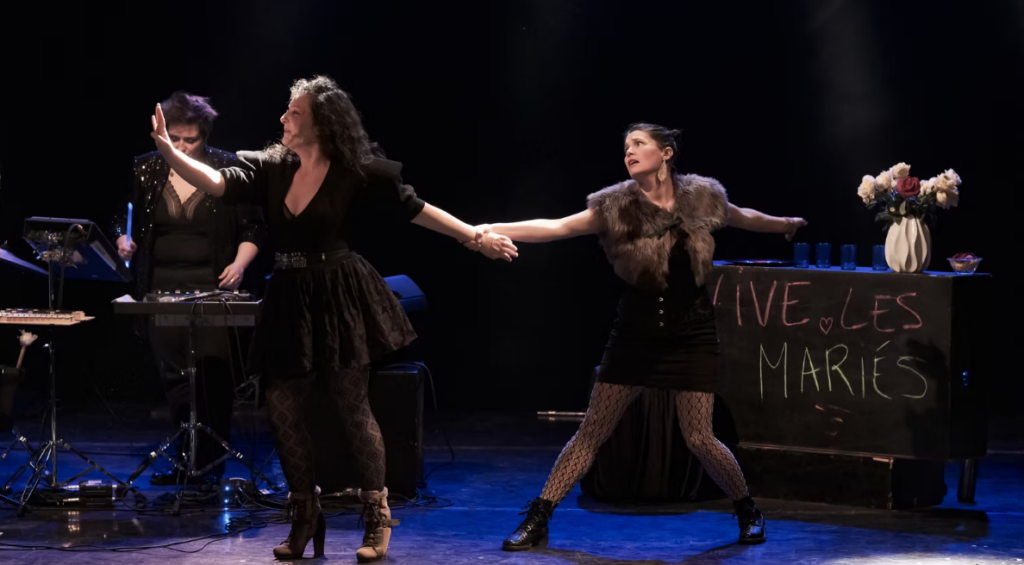 Nana sila et divines cousines en concert